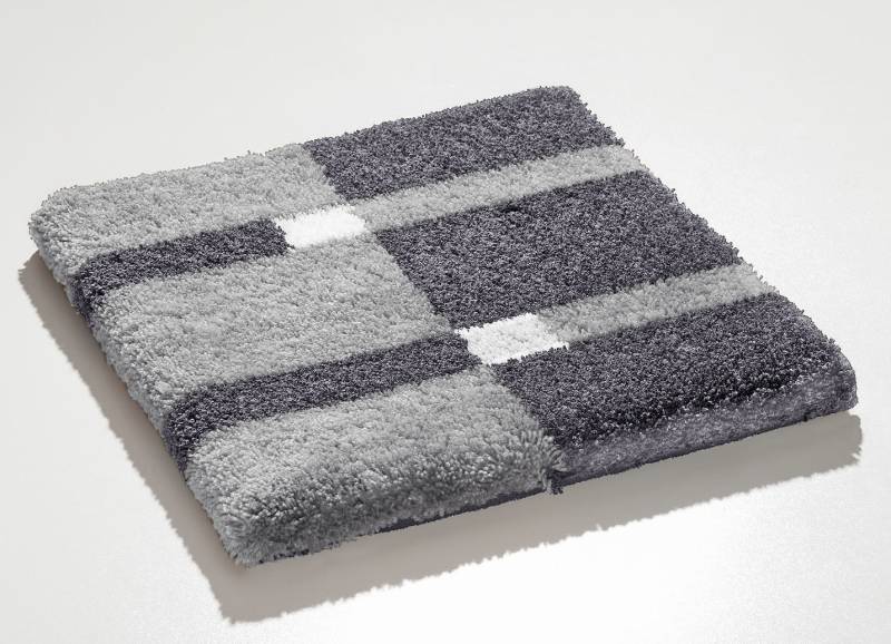 Badgarnitur mit rutschhemmender Rückseite, Größe 109 (Hänge-WC-Vorleger, 50/ 50 cm), Silber-Grau von GRUND