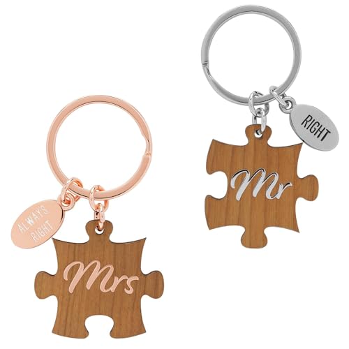 GRUSS & CO Schlüsselanhänger mit Motiv "Mrs. und Mr." | Anhängerset mit 2 Holzanhängern, Charm und Schlüsselring | Geschenk für Paare, Hochzeitsgeschenk | 48560 von GRUSS & CO