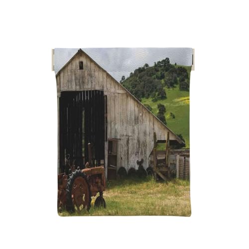 GSGCSBYMLG Old Wooden Barn with Rusted Tractor Printed Portable Coin Pouch Leather Slingshot Coin Purse, weiß, Einheitsgröße, Klassisch von GSGCSBYMLG