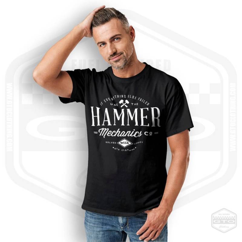 Herren Mechaniker Hammer Lustiges Auto Kerl T-Shirt von GTOClothing