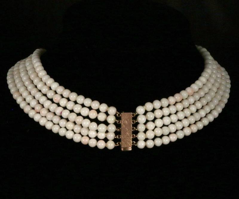 96.5G Wunderschöne Vintage Große 14 K Gold 5 Strand Weiße Koralle /Engel Haut Halskette von GTRAVERANTIQUES