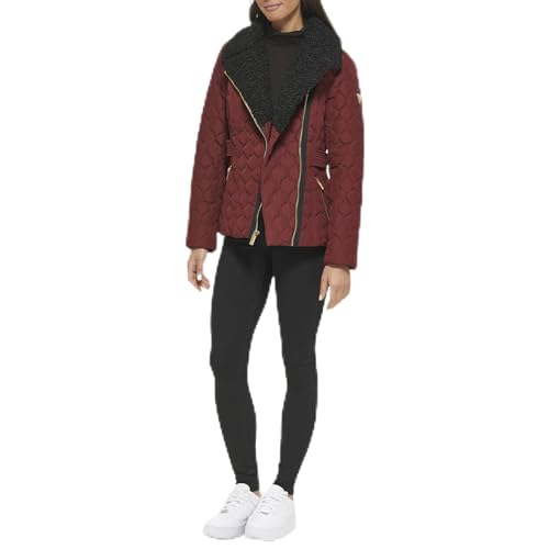 GUESS Damen Women's Quilt Short Light-Weight Jacket Übergangsjacke, Gesteppte Kurze Sangria, S von GUESS