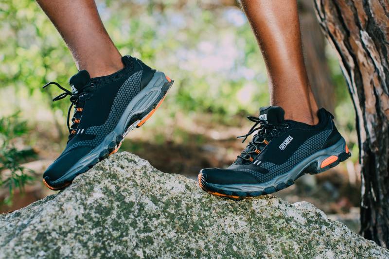 GUGGEN Mountain Wanderschuh von GUGGEN Mountain schwarz 40 von GUGGEN Mountain