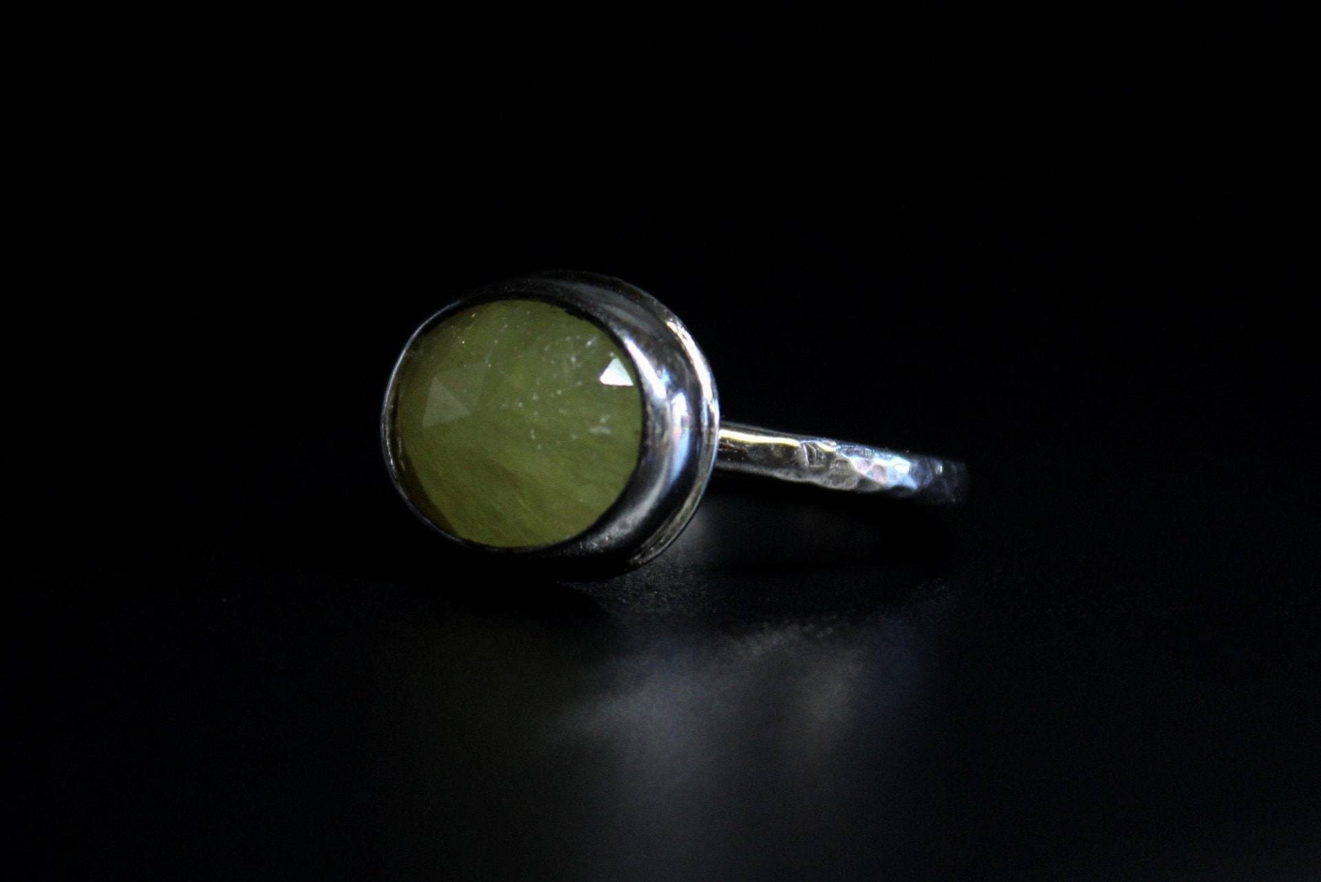 Größe 6 - Ovaler Rosenschliff Gelber Saphir Sterling Silber Ring | Gugma Schmuck Größe 6 - Ovaler Rosenschliff Gelber Saphir Sterling Silber Ring | Gugma Schmuck von GUGMA