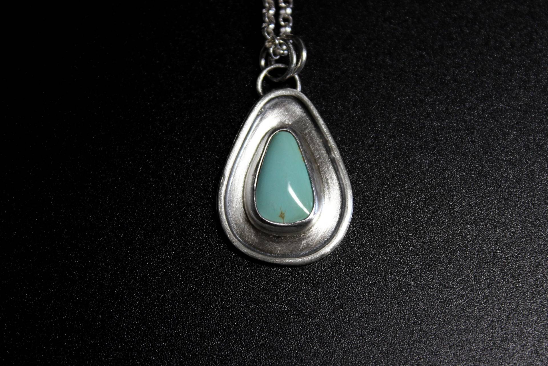 Grüne Royston Türkis Sterling Silber Halskette | Shadowbox Shadow Box Statement Boho Minimalist Gugma Schmuck Grüne Royston Türkis Sterling Silber Halskette | Shadowbox Shadow Box Statement Boho Minimalist Gugma Schmuck von GUGMA