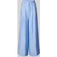 GUIDO MARIA KRETSCHMER WOMAN Wide Leg Bundfaltenhose in Crinkle-Optik Modell 'Finja' in Hellblau, Größe 40 von GUIDO MARIA KRETSCHMER WOMAN