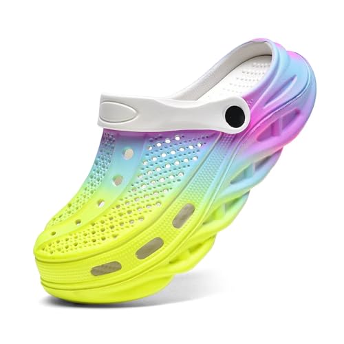 GULAKY Clogs & Pantoletten für Herren Gartenschuhe Orthopädische Schuhe Sandalen Damen Sommer Hausschuhe,Regenbogenß42.43 von GULAKY