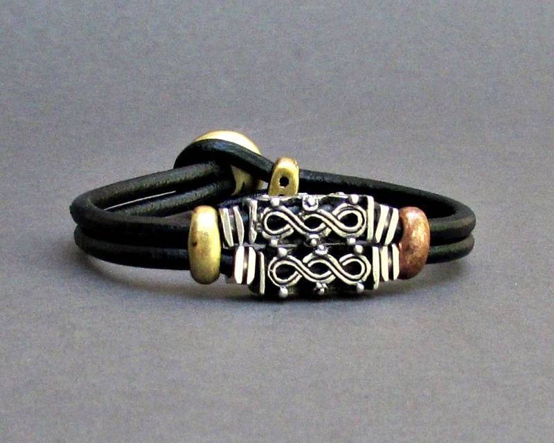 Herren Lederarmband Antikes Versilbertes Perlenarmband von GUSFREE