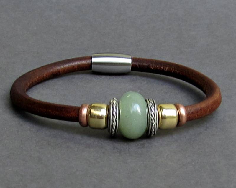 Aventurin Leder Armband Perlenbesetzter Stein, Versilberter Verschluss von GUSFREE