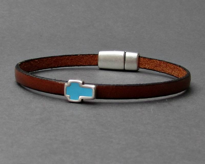 Herren Leder Kreuz Armband Personalisierte Versilberte Manschette von GUSFREE