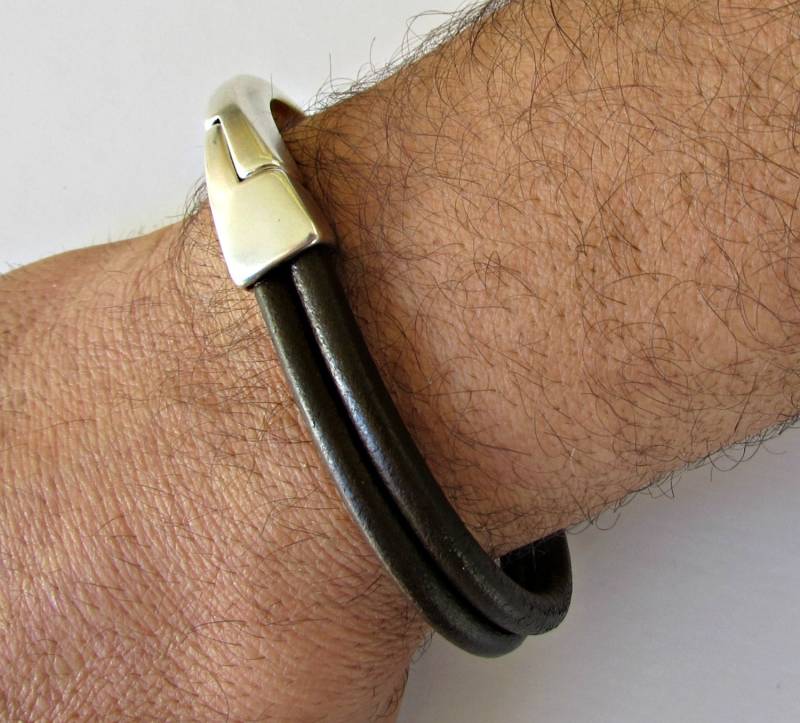 Herren Leder Armband Braune Kordel, Versilberter Magnetverschluss von GUSFREE