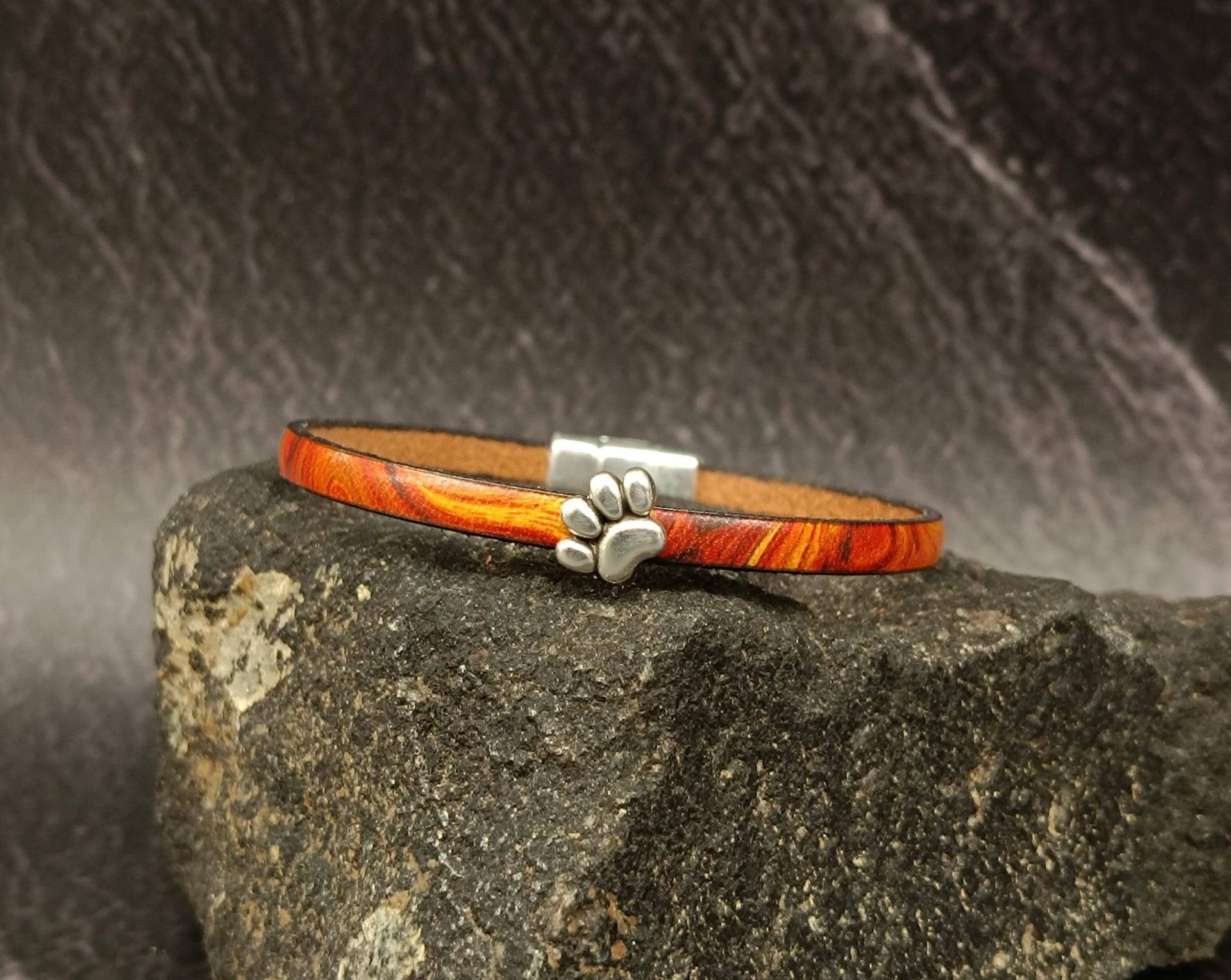 Pfotenabdruck Armband Multicolor Unisex Lederarmband Freund Geschenk Angepasst Auf Dein Handgelenk von GUSFREE