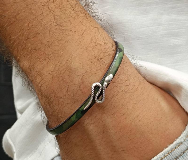 Schlangenarmband, Minimal Multicolor Unisex Gedruckt Lederarmband Freund Geschenk An Ihrem Handgelenk Angepasst von GUSFREE