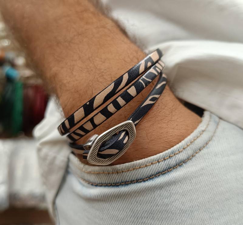 Unisex Leder Wickelarmband Verstellbar Boho Männer Geschenk von GUSFREE