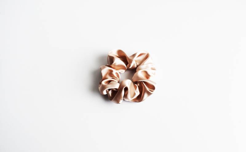 Designer Boutique Scrunchie Champagner von GVRDesigns