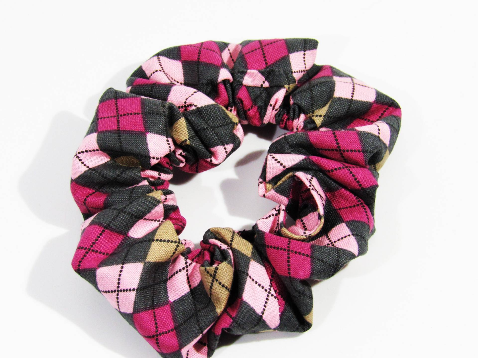 Designer Boutique Scrunchie Preppy Pink Designer Boutique Scrunchie Preppy Pink von GVRDesigns