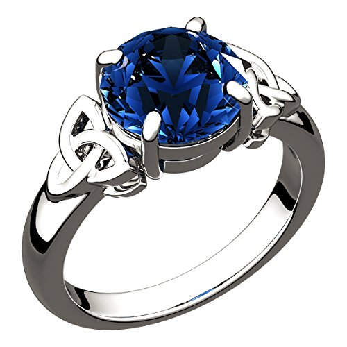 GWG Jewellery Sterlingsilberring mit großem saphirblauem Stein und keltischen Dreifaltigkeitsknoten an den Seiten – 7 in Geschenkbox für Frauen GWG Jewellery Sterlingsilberring mit großem saphirblauem Stein und keltischen Dreifaltigkeitsknoten an den Seiten – 7 in Geschenkbox für Frauen von GWG Jewellery