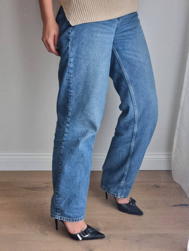 Y2K Spitze Zehenabsätze/Schwarze Schnallenabsätze Fersenschuhe Slip On Schuhe Minimal Style Zehenschuhe von GWOWvintage
