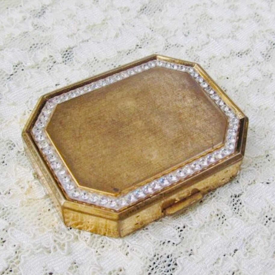 Bring The Bling Vintage Compact Avon Art Deco Strass Rand 50Er 60Er Bring The Bling Vintage Compact Avon Art Deco Strass Rand 50Er 60Er von GabAboutVintage