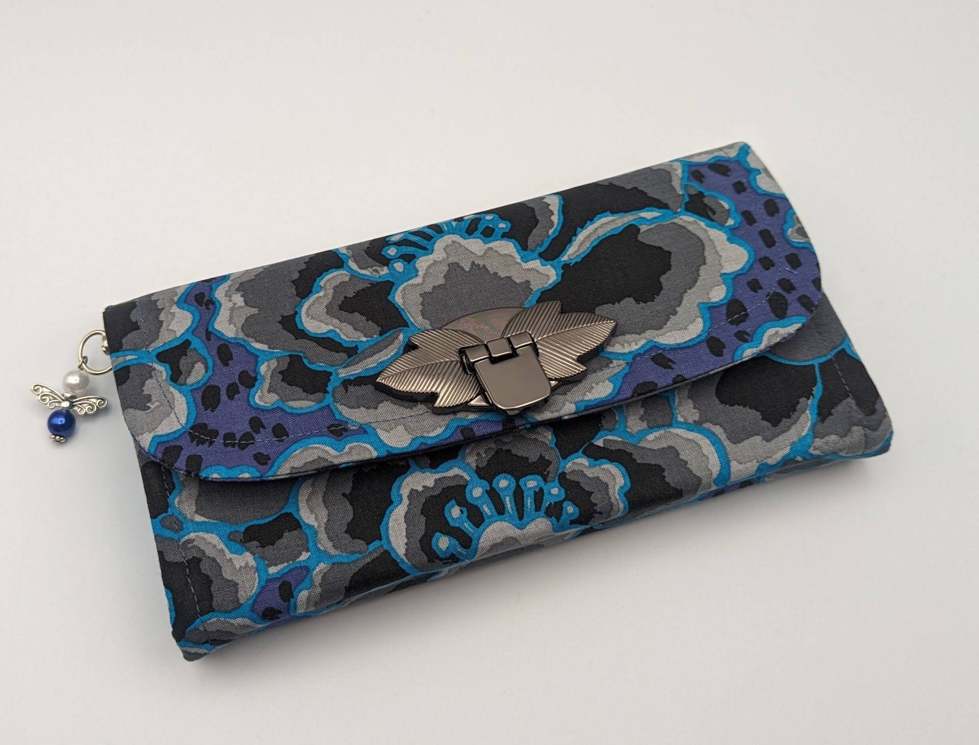 Großes Verspieltes Damen Portemonnaie Retro, Frauen Geldbörse, Blumen, Sofortversand von GabisFadenreich