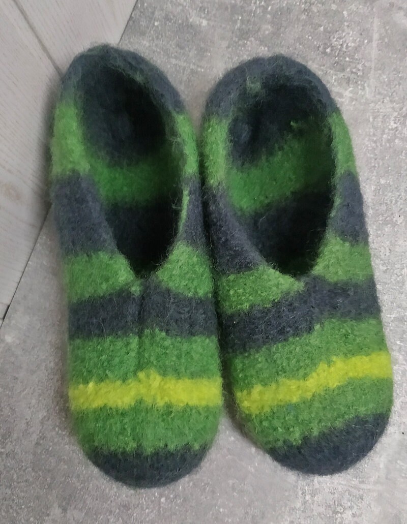Afp 17 Gr. 38/39 Filzschuhe Kinderschuhe Hüttenschuhe Puschen Hausschuhe Schuhe Afp 17 Gr. 38/39 Filzschuhe Kinderschuhe Hüttenschuhe Puschen Hausschuhe Schuhe von GabisHandelsshop