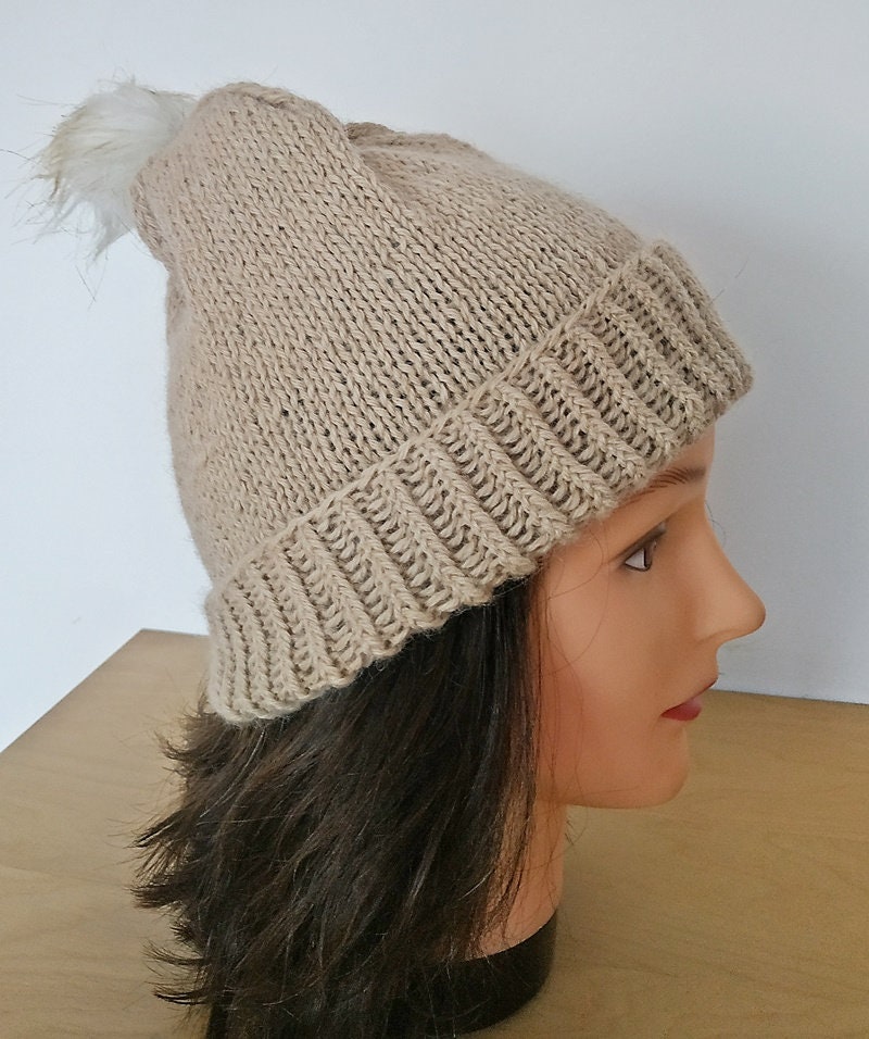 Nr. 4 100 % Alpaka Haube Helllbraun Mütze Beanie Standard Einheitsgröße Unisex Geschenk Damen Mode Nr. 4 100 % Alpaka Haube Helllbraun Mütze Beanie Standard Einheitsgröße Unisex Geschenk Damen Mode von GabisHandelsshop