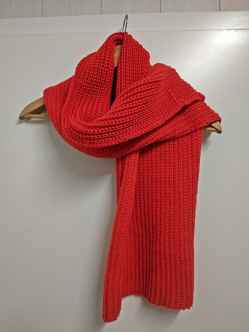 Warmer Kuscheliger Winterschal Schal Halstuch Geschenk Nr. 2 Warmer Kuscheliger Winterschal Schal Halstuch Geschenk Nr. 2 von GabisHandelsshop