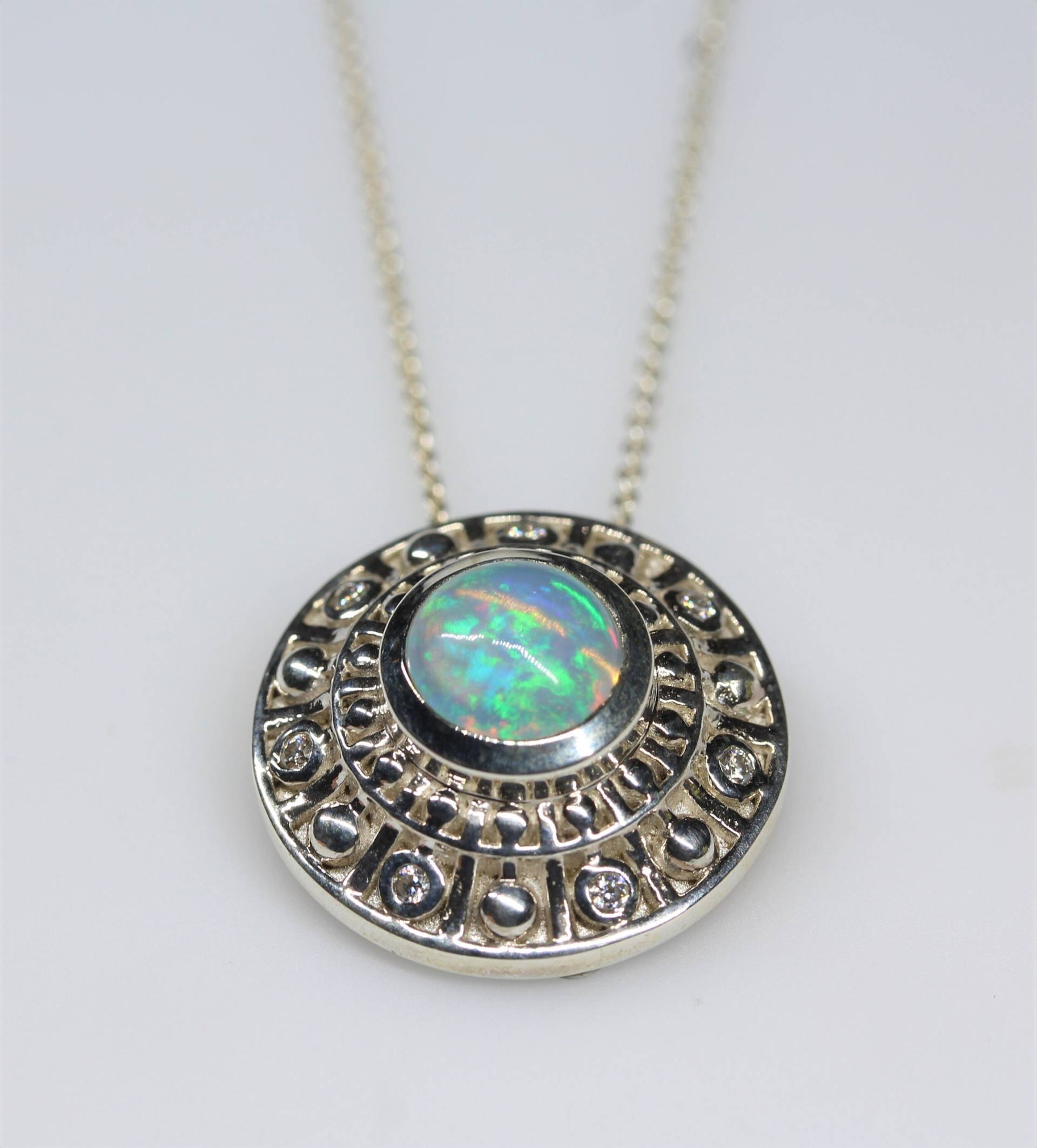 Natürlicher Opal Medaillon Anhänger - Sterling Silber Edelstein Schmuck #288 Natürlicher Opal Medaillon Anhänger - Sterling Silber Edelstein Schmuck #288 von GabrielMosesson