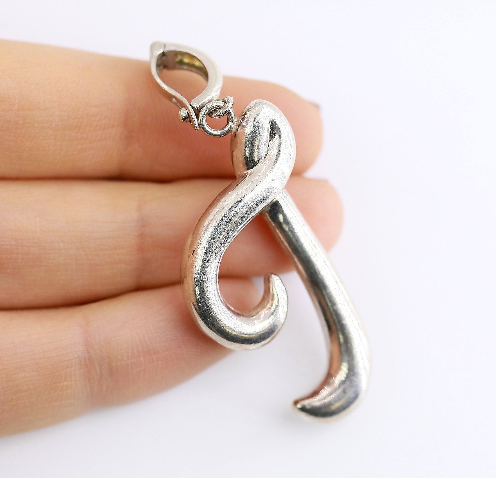 Vintage Beautiful T Initial Letter Name Design Pendant 925 Sterling Pd 1644 von GabrielStar