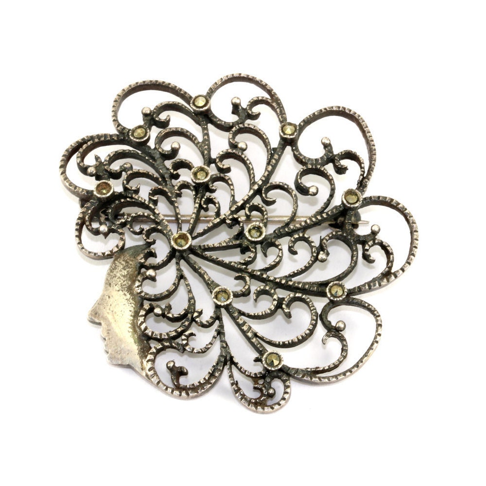 Vintage Frau Profil Schriftrolle Blume Design Markasit Inlay Anhänger Pin/Brosche 935 Sterling Bb 468 Vintage Frau Profil Schriftrolle Blume Design Markasit Inlay Anhänger Pin/Brosche 935 Sterling Bb 468 von GabrielStar