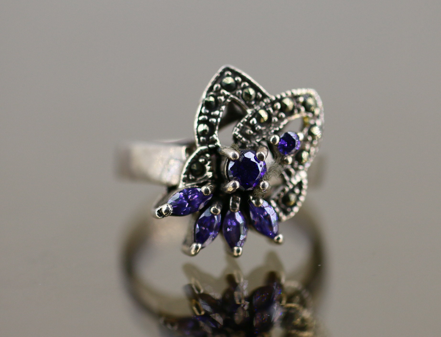 Vintage Größe 9.25 Antik Lila Amethyst Kristalle Rolle Markasit Steine Design Ring 925 Sterling Silber Rg 697 von GabrielStar