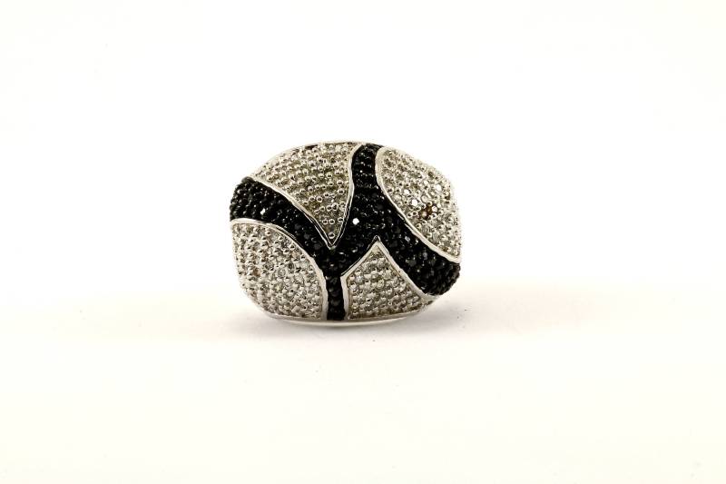 Vintage Kuppel Form Kristall Design Ring 925 Sterling Rg 3536 Vintage Kuppel Form Kristall Design Ring 925 Sterling Rg 3536 von GabrielStar
