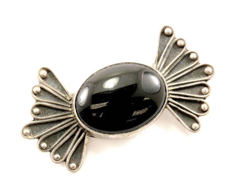 Vintage Oval Onyx Schleife Design Pin/Brosche 925 Sterling Bb 209-E Vintage Oval Onyx Schleife Design Pin/Brosche 925 Sterling Bb 209-E von GabrielStar