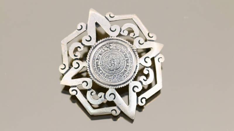 Vintage Schöner Azteken Maya Kalender Design Anstecknadel/Brosche 925 Sterling Bb 1817 Vintage Schöner Azteken Maya Kalender Design Anstecknadel/Brosche 925 Sterling Bb 1817 von GabrielStar