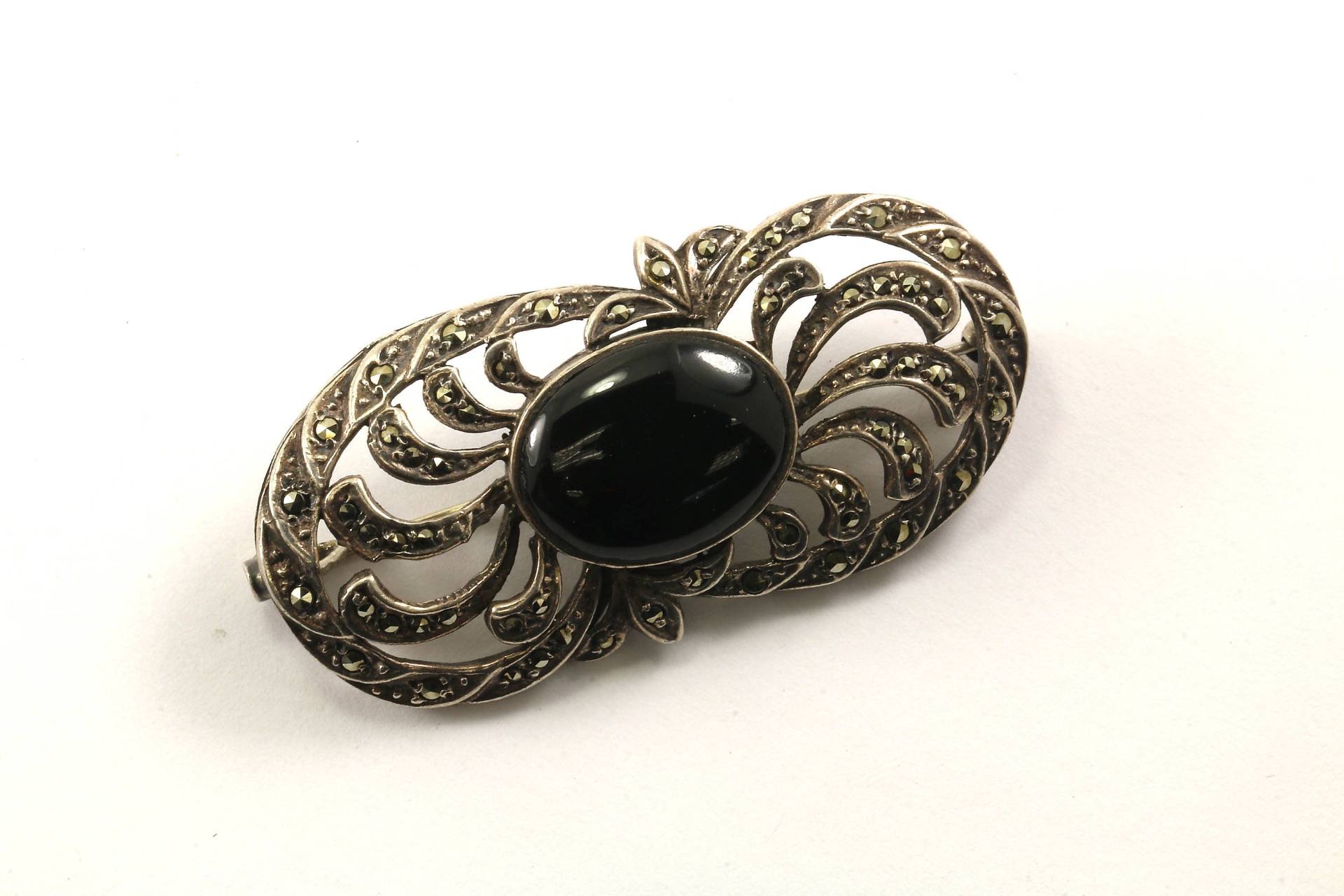 Vintage Scroll Design Onyx Markasit Pin/Brosche 925 Sterling Bb 1052 Vintage Scroll Design Onyx Markasit Pin/Brosche 925 Sterling Bb 1052 von GabrielStar