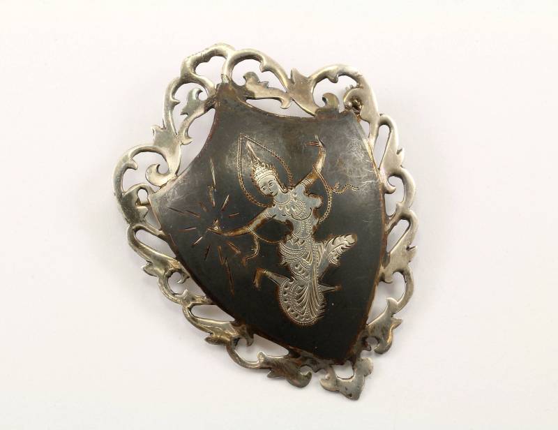 Vintage Siam Niello Dancer Scroll Design Pin/Brosche 925 Sterling Bb 887 Vintage Siam Niello Dancer Scroll Design Pin/Brosche 925 Sterling Bb 887 von GabrielStar