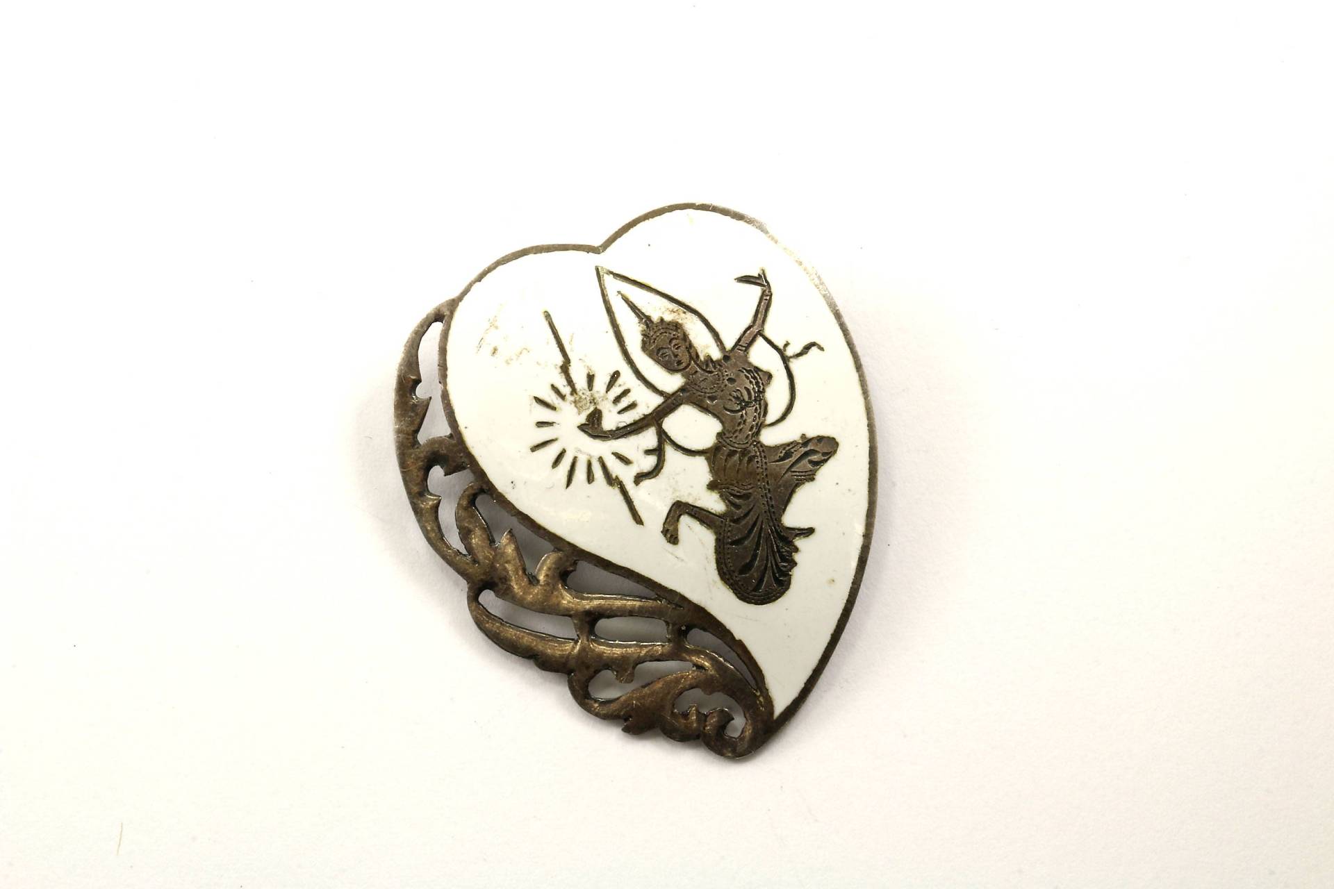 Vintage Siam Niello Tänzerin Weiße Emaille Pin/Brosche 925 Sterling Bb 1069 Vintage Siam Niello Tänzerin Weiße Emaille Pin/Brosche 925 Sterling Bb 1069 von GabrielStar