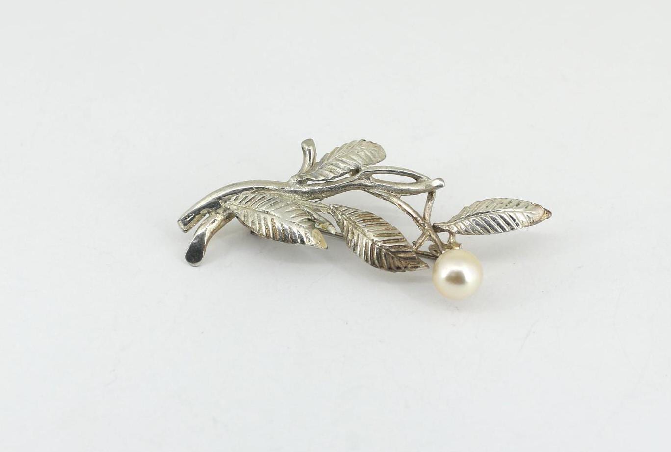 Vintage Silber Faux Perle Blume Casual Design Pin/Brosche 925 Sterling Bb 1582 von GabrielStar