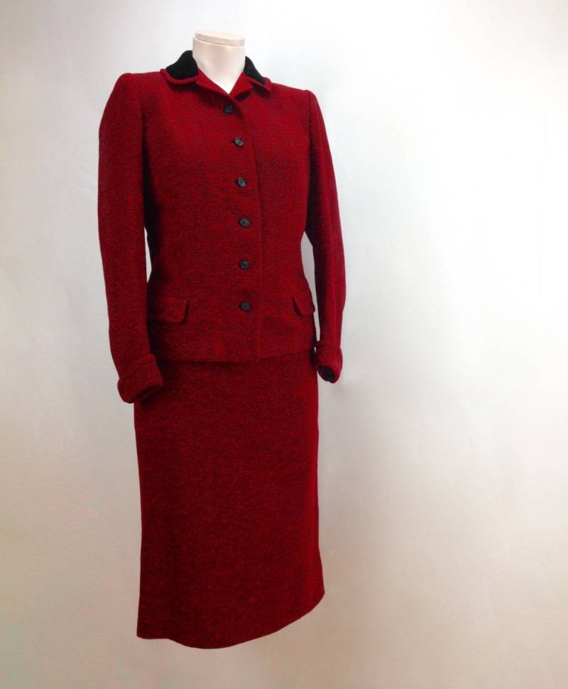 50Er Jahre Rot Melierter Anzug - 2 Teilig Voll Wolle Harold Minneapolis Samtkragen Detail Größe S von GabrielasVintage