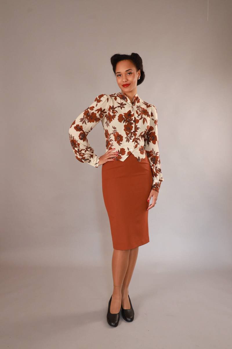 Liz, Eleganter Bleistiftrock Aus Wolle von GabrieleSabe