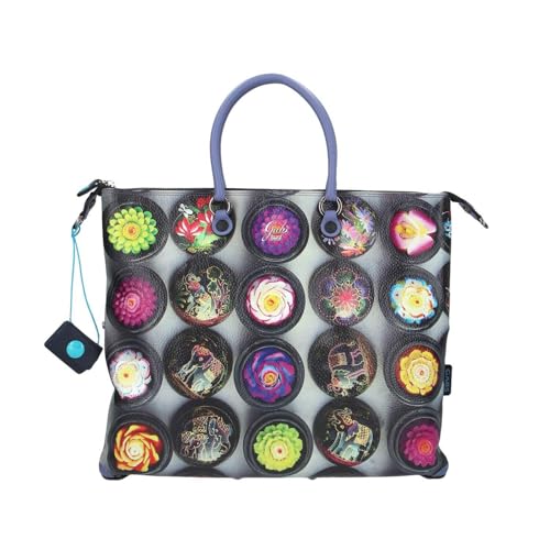 Gabs Ledertasche, die auf verschiedene Arten umwandelbar ist: Die flache Tasche wird zu einem Shopper, einer Topcase, einer Schulter und schließlich zu einem Rucksack! Mit Hauptreißverschluss und von Gabs