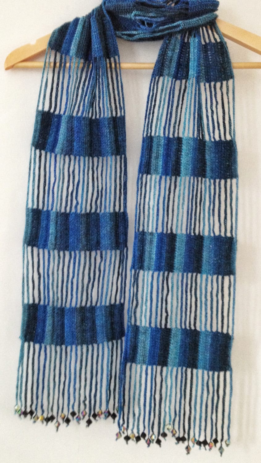Blaue Perlen Häkeln Echarpe Blaue Perlen Häkeln Echarpe von GabyCrochetCrafts