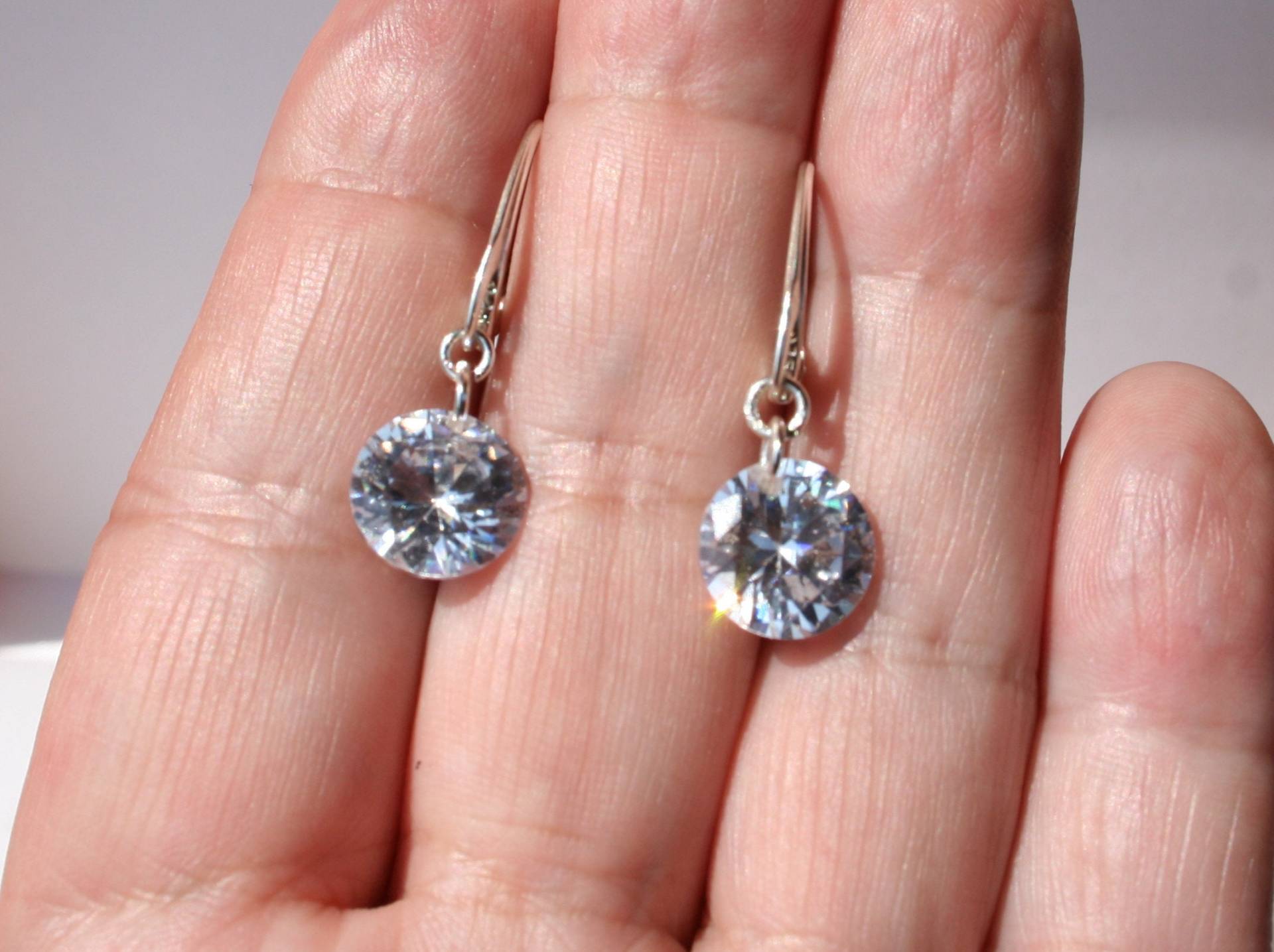 sterling Silber Ohrringe Mit Zirkon, Baumeln, Zirkon Ohrringe, Schmuck Geschenk Für Sie von GabyJewellery