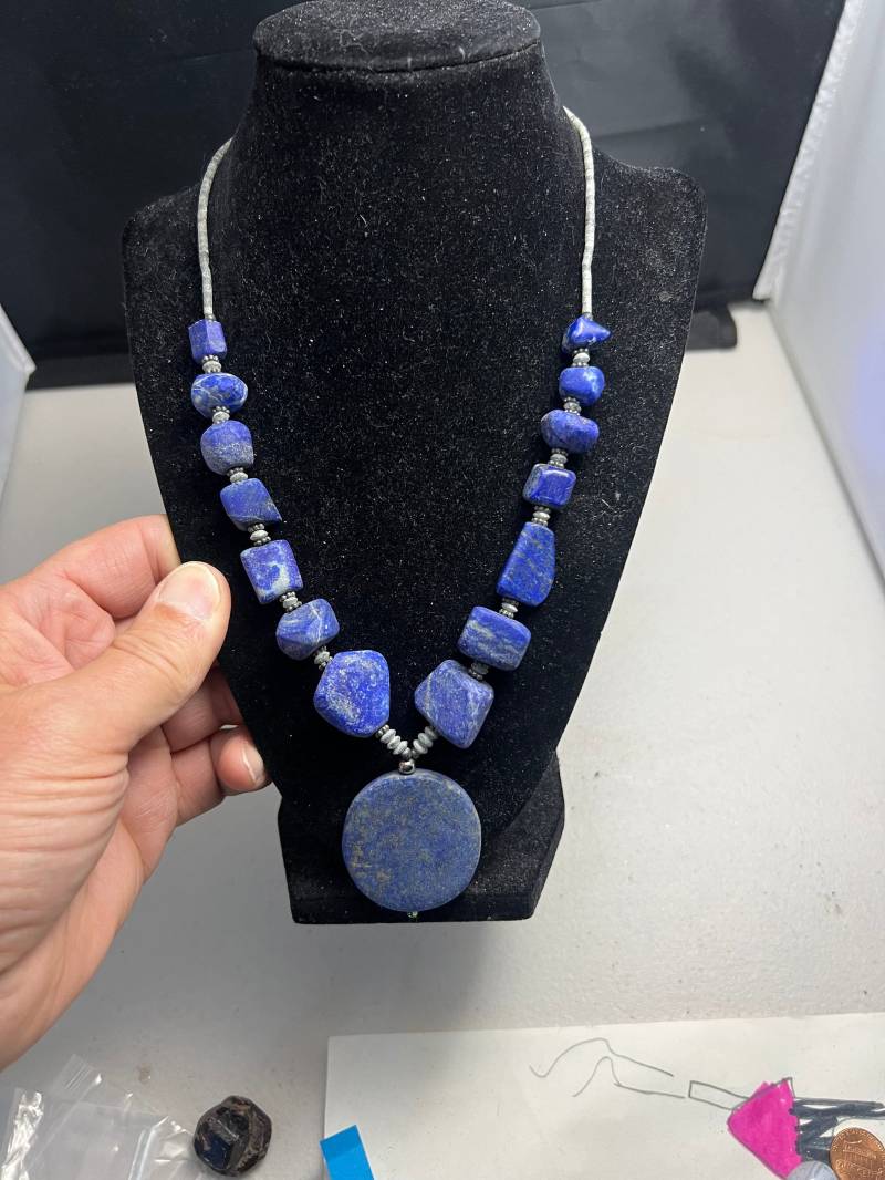 Lapislazuli Halskette Mit Nephrit Jade von GadsdenGem