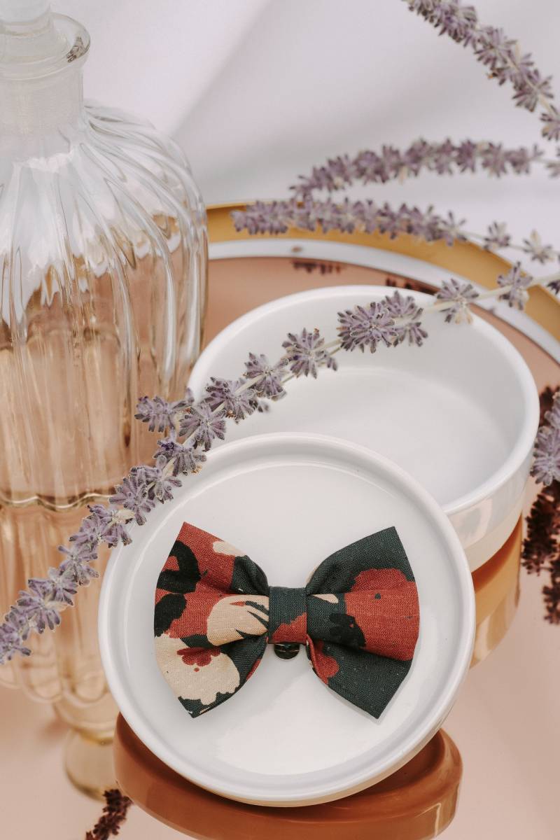 Clipser Knoten Mit Ente, Karamell Und Sand Bedruckt von GaelleHayme