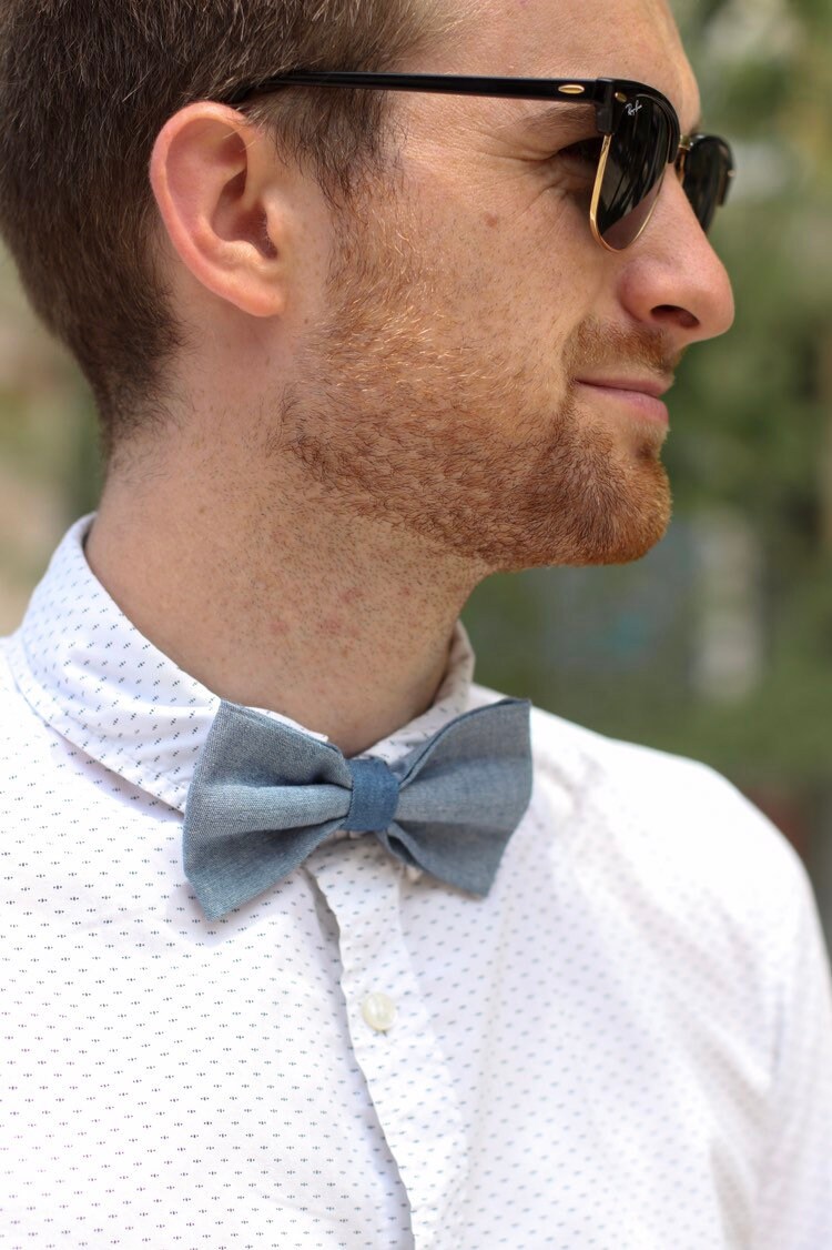 Fliege Aus Blauem Chambray von GaelleHayme