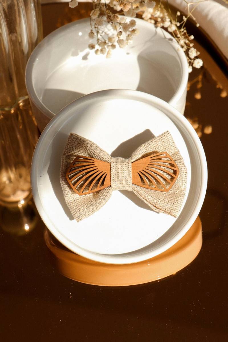 Nodaré - Atelier Martho X Gaëlle Haymé Ansteckbogen Aus Hellgoldenem Holzbogen. | Kapselsammlung von GaelleHayme