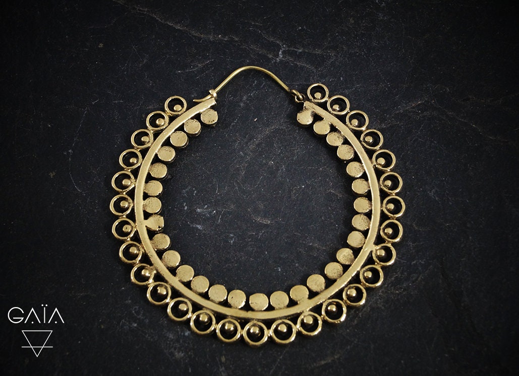 Große Messing Creolen Im Boho Ethno Stil von GaiaExperience