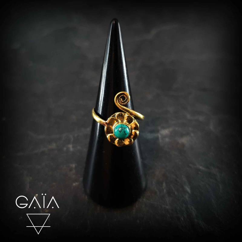 Verstellbarer Messing Ring Mit Edelstein Boho Zehen Oder Fingerring von GaiaExperience