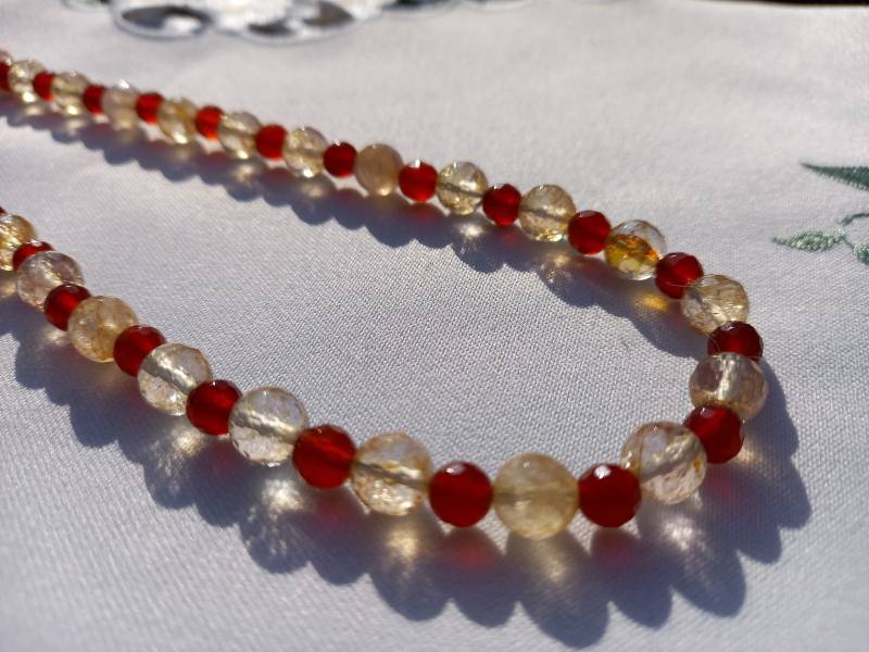 Golden Healer/Carneol Facettierte Halskette Golden Healer/Carneol Facettierte Halskette von GalacticDivineLotus